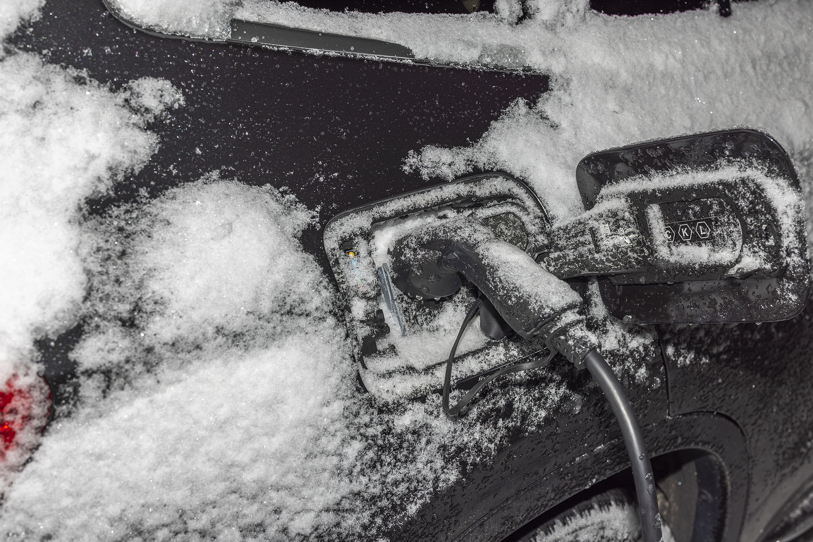 White House Moves on Charging Stations in Infrastructure Bill IER